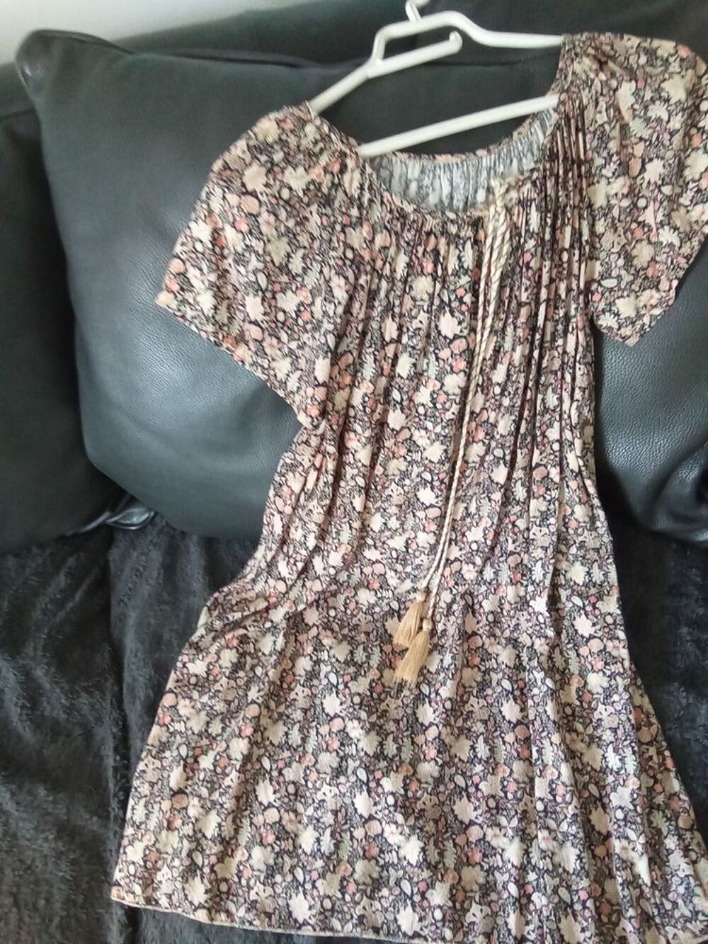 Robe &agrave; fleurs Vtements