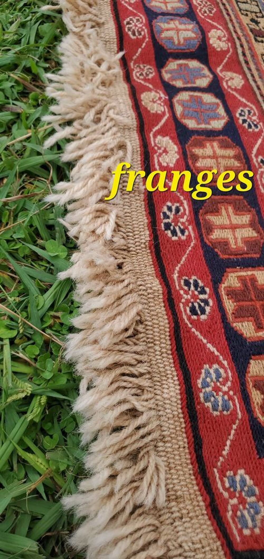 SOUMAK tapis laine nou&eacute; main Décoration