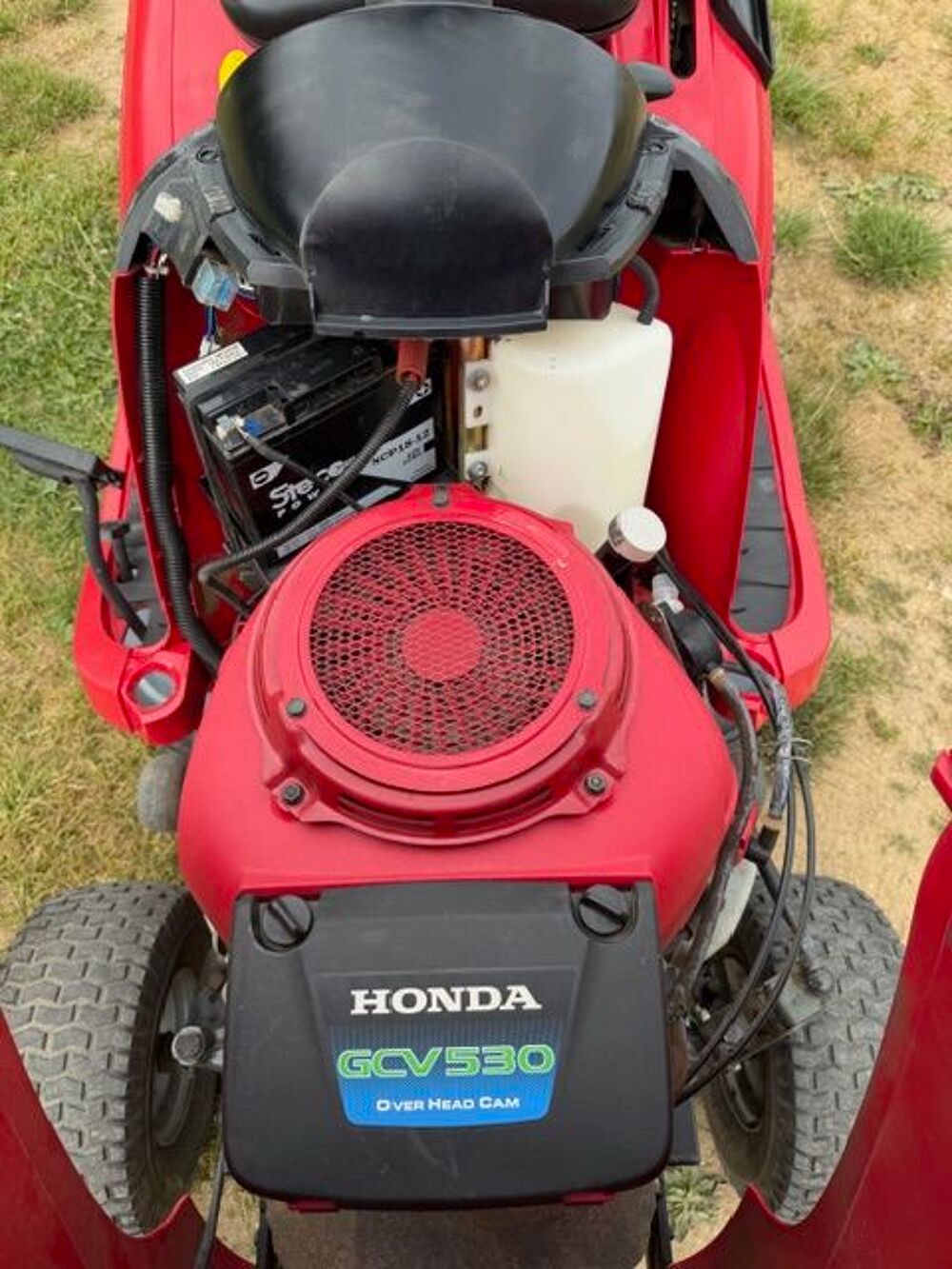 Tracteur tondeuse honda hf2417 reconditionn&eacute; Jardin