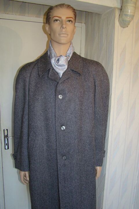 Manteau Pardessus pure laine T. 46  vintage ann�es 1950 
150 Gargenville (78)