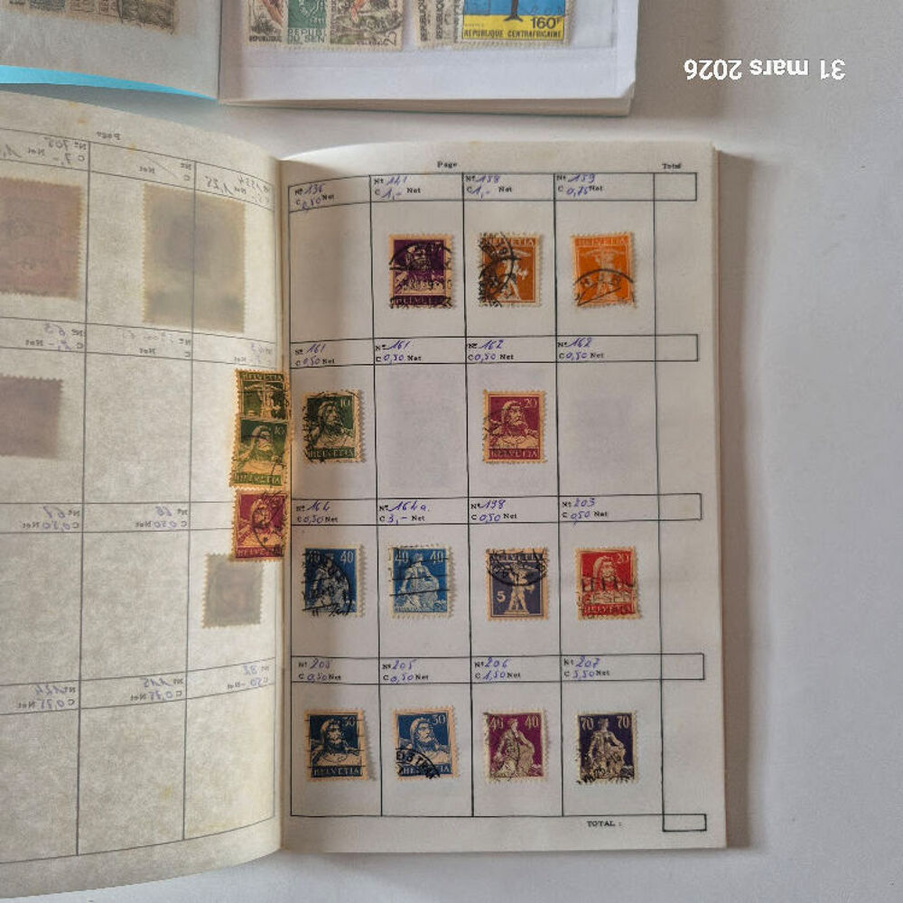 Lot de 11 carnets &agrave; choix philat&eacute;liques avec timbres 