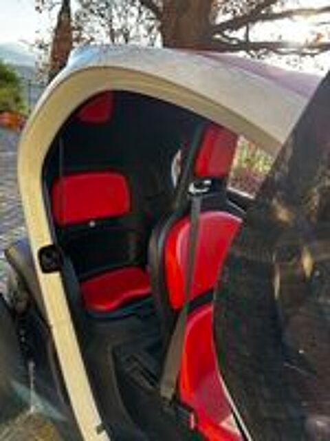 Twizy Color 80 2012 occasion 83920 La Motte