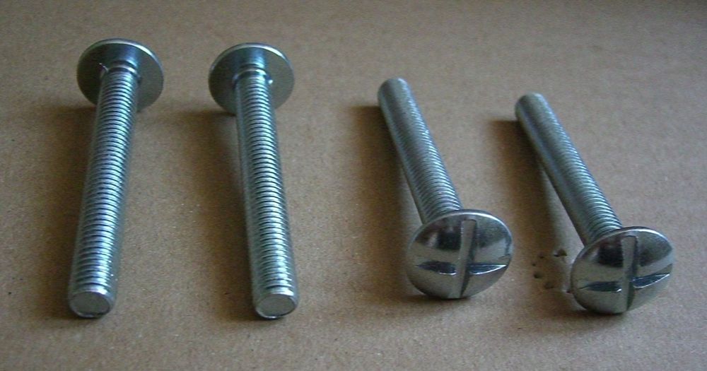 Boulons po&ecirc;liers 8 x 60 neufs (lot de 4) Bricolage