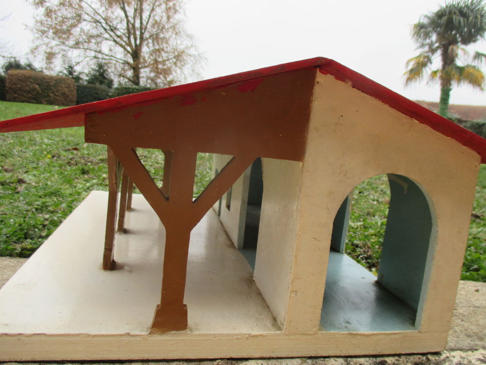 Ferme en bois Jeux / jouets