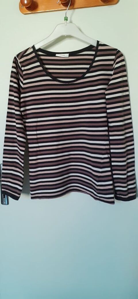 Tee-shirt femme taille S 3 Grisolles (82)
