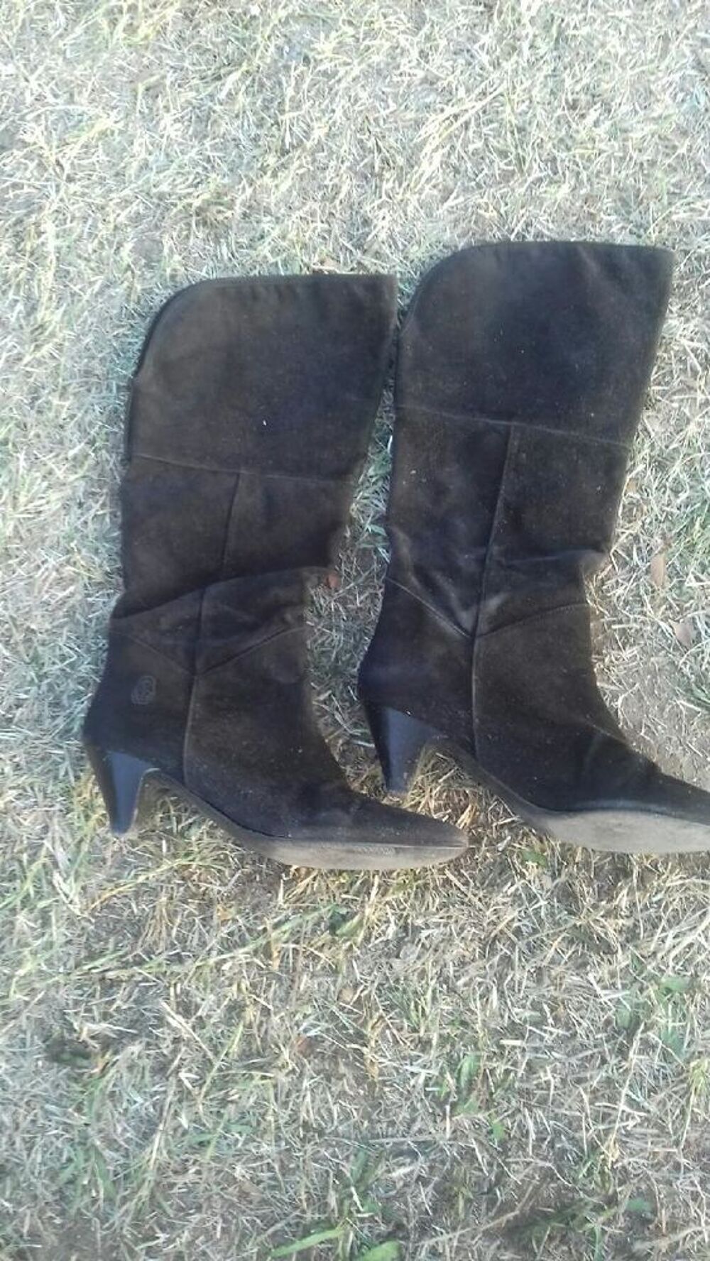 Bottes en daim noires Chaussures