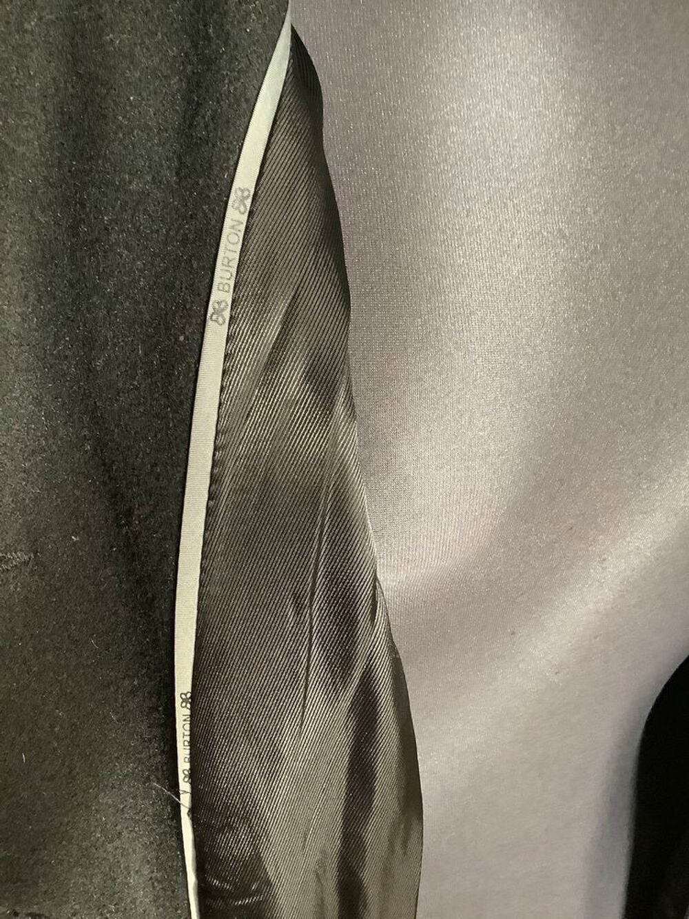 Manteau mi saison Burton,laine 70%,couleur noire Vêtements
