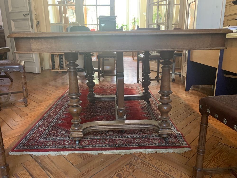 Superbe salle &agrave; manger Henri II compl&egrave;te Meubles