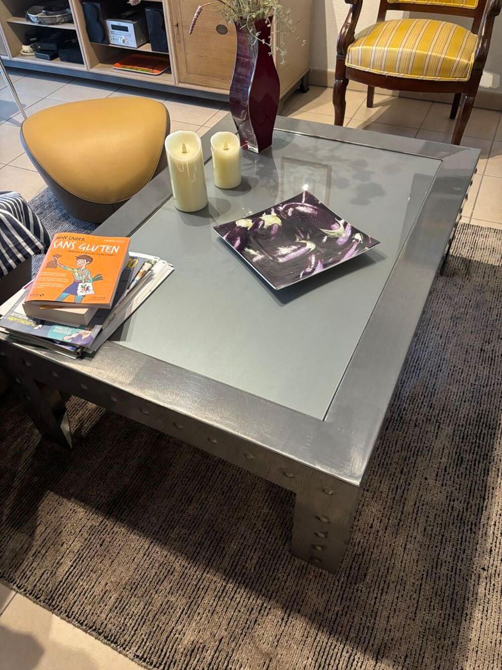 Table basse salon m&eacute;tal et vitre opaque Meubles