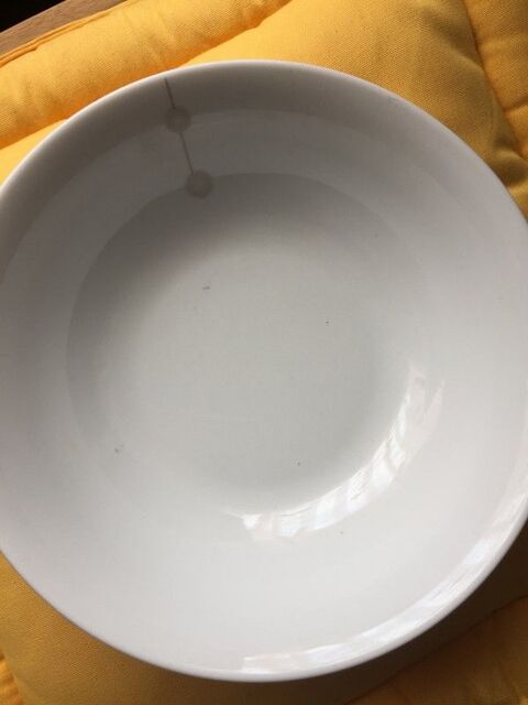 plateau ou saladier Pierre Cardin en porcelaineD�cor Sion li 12 Villefranche-sur-Mer (06)