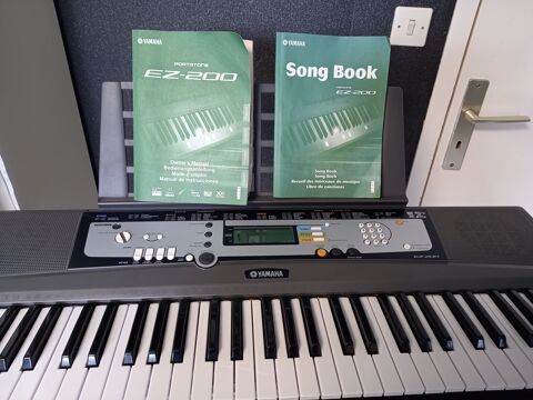 Synthtiseur YAMAHA EZ-200 150 Bassens (33)