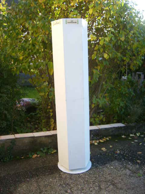 Tourniquet colonne en m�tal 6 faces 75 Wolxheim (67)