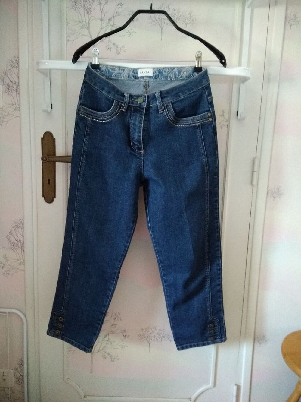 DIVERS VETEMENTS Vêtements