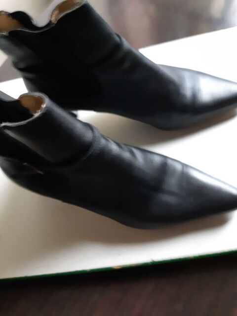 bottines cuir noir 38 39 Sens (89)