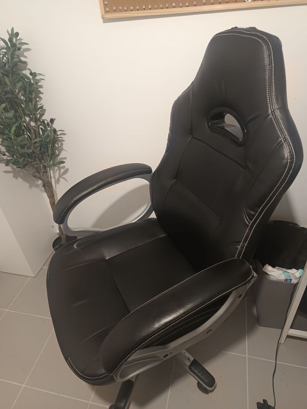 Chaise de bureau pro Meubles