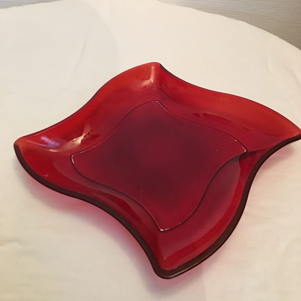 Deux coupelles en verre Villeroy et Boch vintage transparente et rouge Décoration