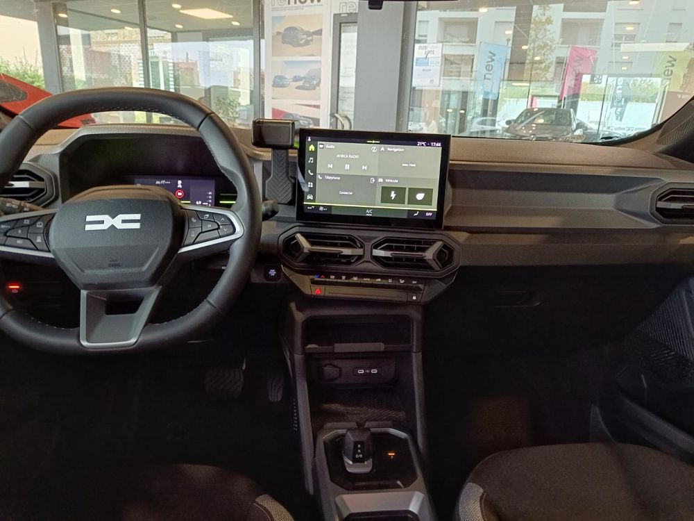 Duster Hybrid 155 Journey 2026 occasion 95220 Pierrelaye