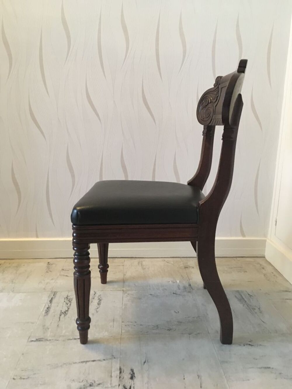 6 Chaises style Louis XVI Meubles