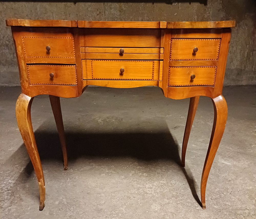 Coiffeuse style louis XV Meubles