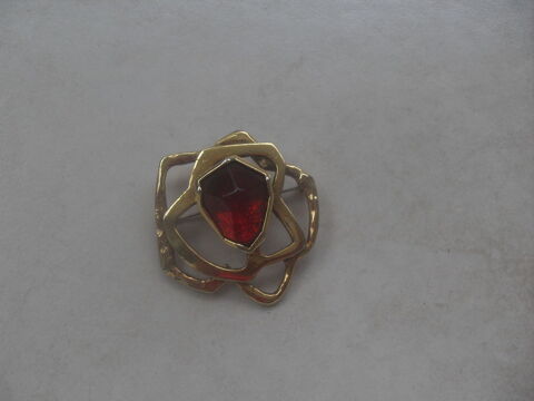 broche de marque 35 Saint-Germain-au-Mont-d'Or (69)