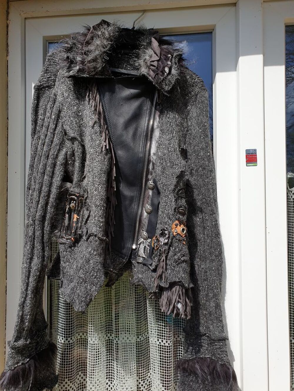Blouson/veste courte ""zazou" 
Vêtements