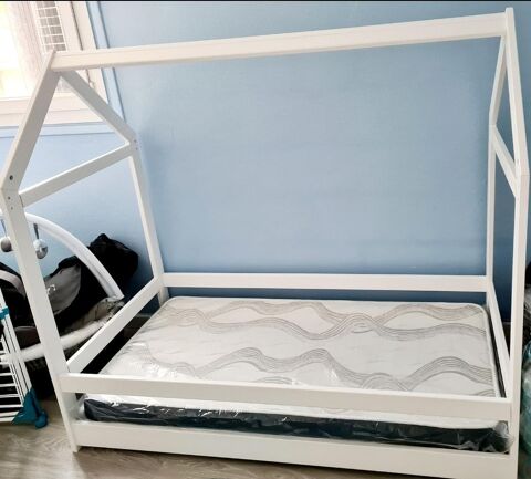 lit cabane + matelas 250 Domont (95)