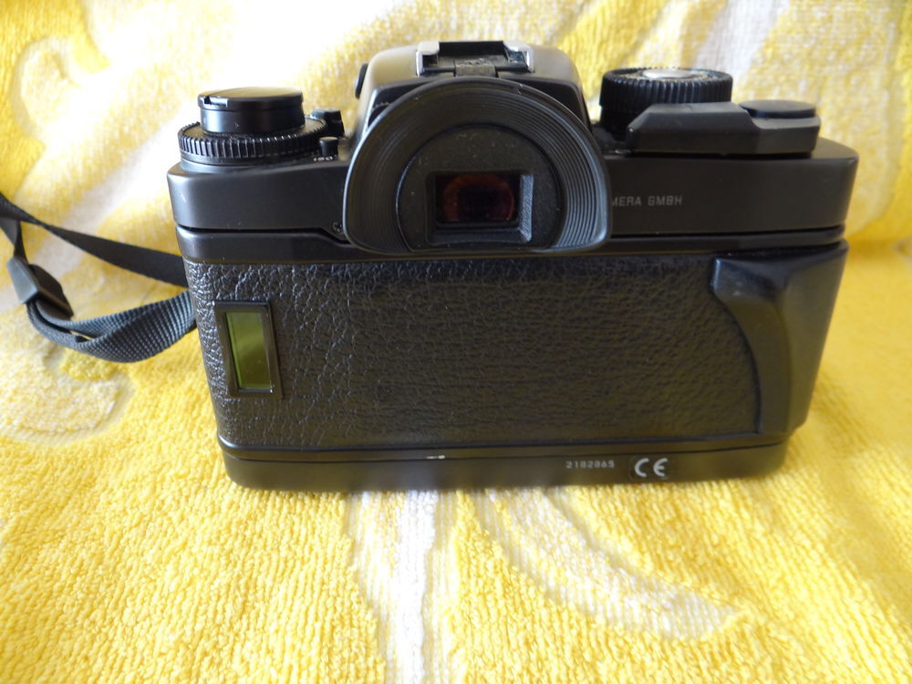 Leica R7 n&deg; 2 182 865 noir en bon &eacute;tat 
Photos/Video/TV
