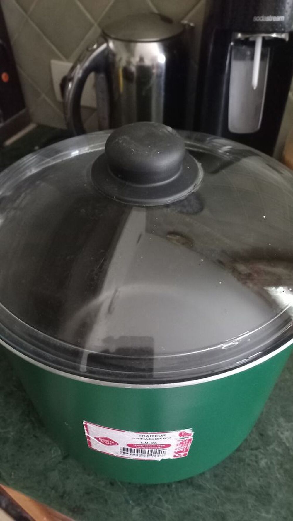 Moyenne marmite en &eacute;mail vert, Electroménager