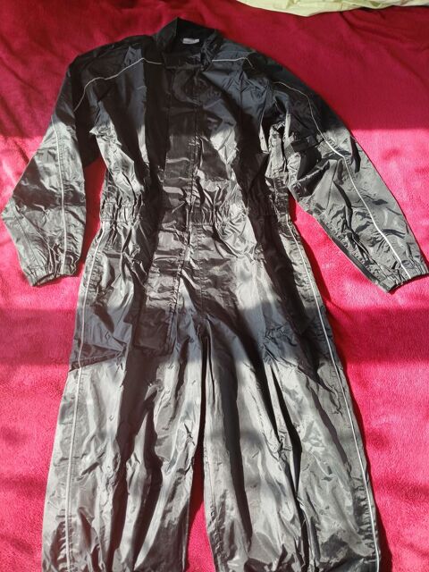 Combinaison de pluie 35 Bertaucourt-Epourdon (02)