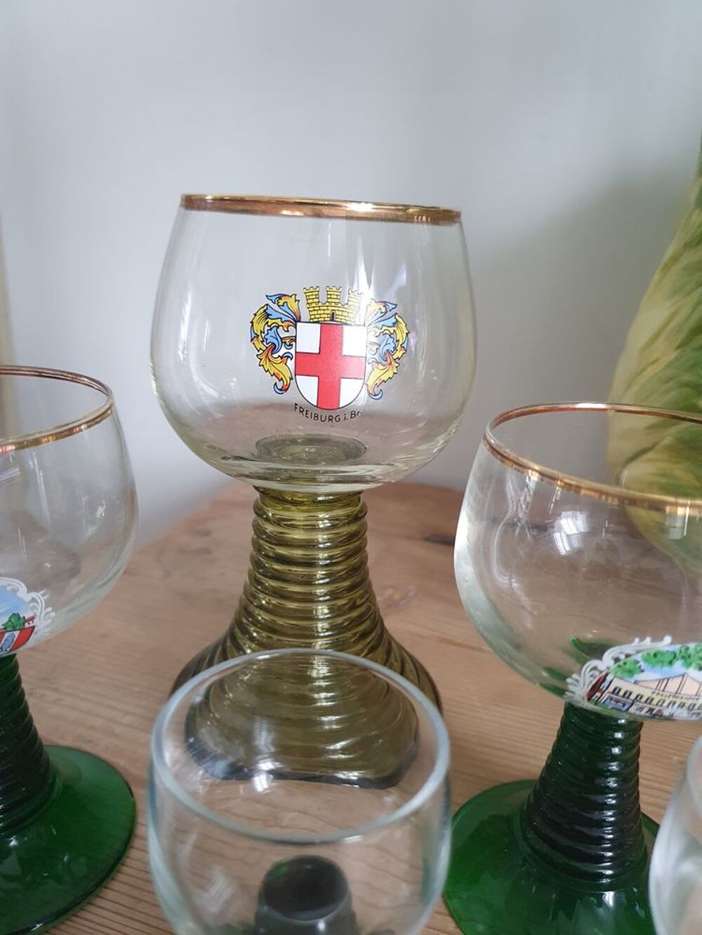 Ensemble de verres roemers ann&eacute;e 60-70 Décoration