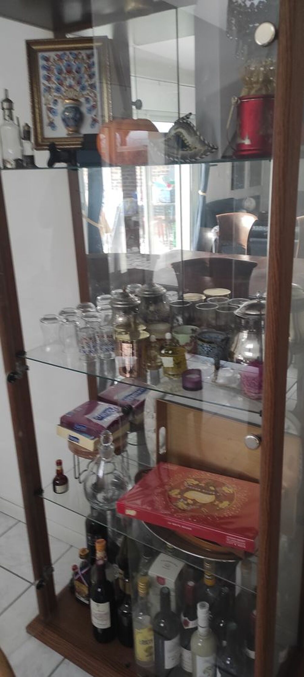 Vitrine en bois et verre Meubles