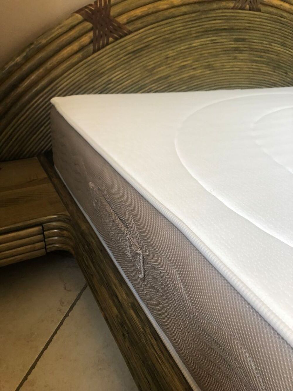 lit sommier matelas Meubles