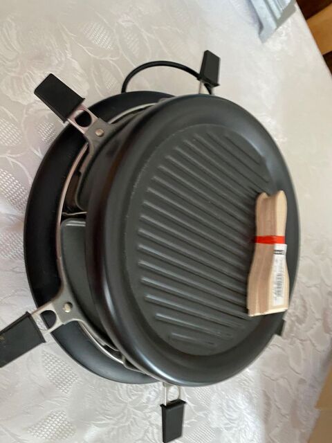 Service � raclette Selecline Neuf 
12 La Mulati�re (69)