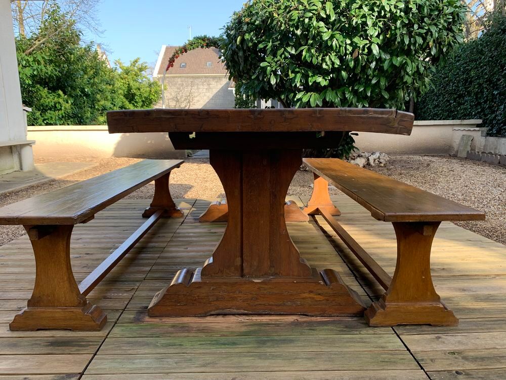 Table Monast&egrave;re en ch&ecirc;ne massif pour jardin ou campagne. Meubles