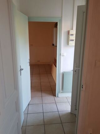  Appartement � louer 3 pi�ces 77 m�