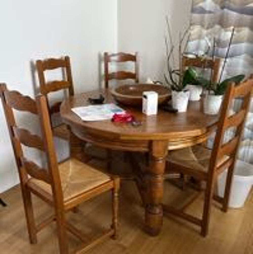 Grande table extensible Meubles