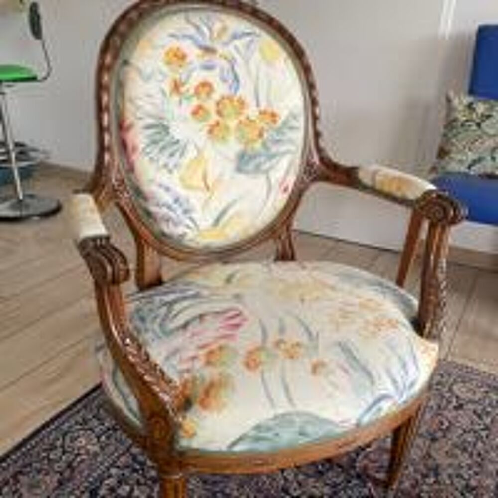 2 fauteuils Louis XVI Meubles