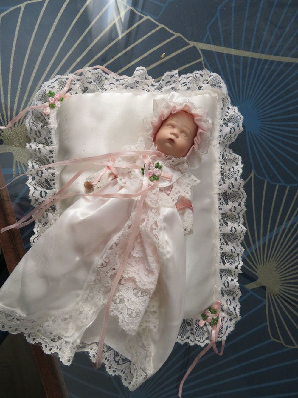 Quel joli b&eacute;b&eacute; endormi !! 