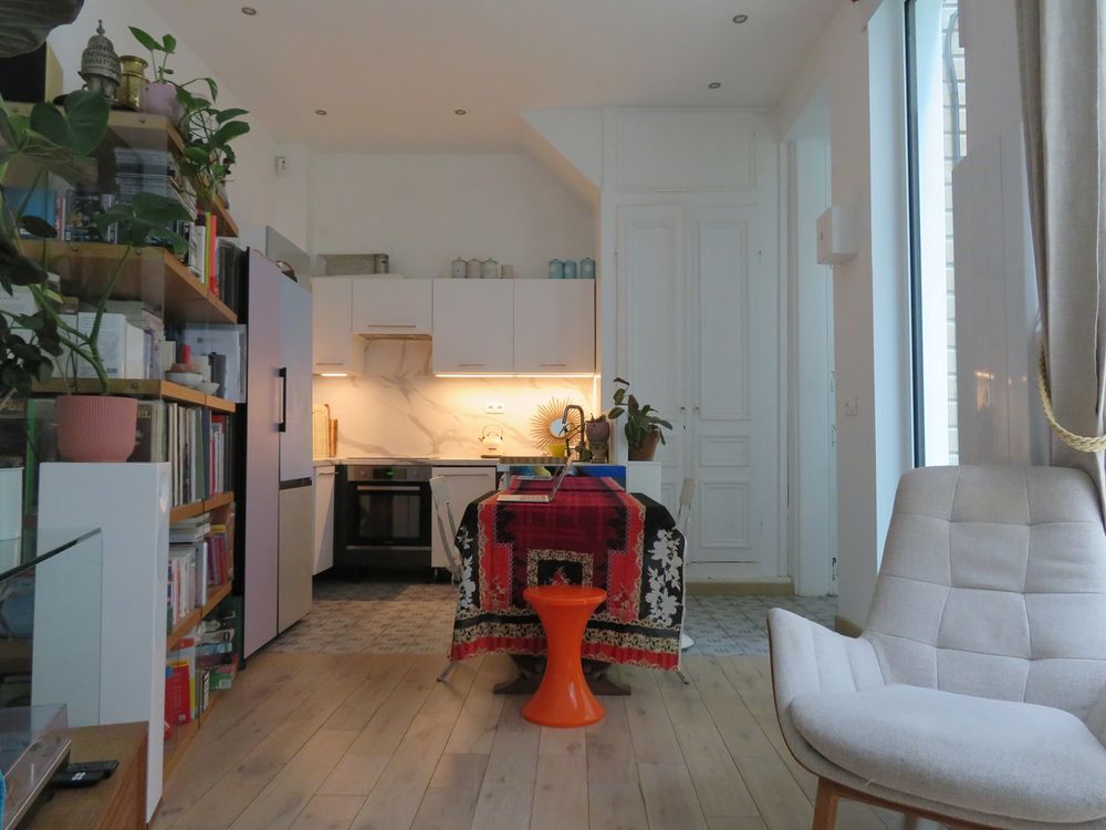 Vente Maison Charmante maison avec une cour LILLE plein Centre Lille