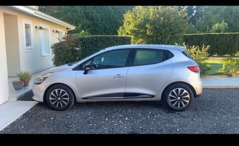 Annonce Renault clio iv (2) 0.9 tce 90 business 2018 ESSENCE occasion -  Merignac - Gironde 33
