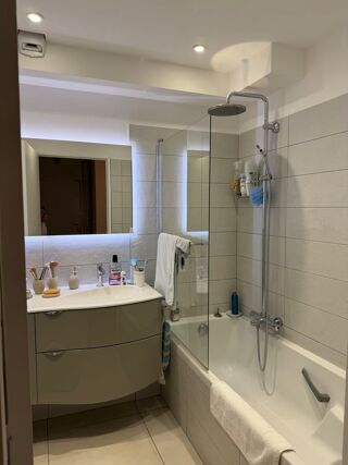  Appartement à louer 2 pièces 44 m²