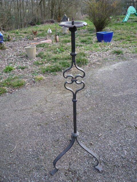 Ancien PIQUE CIERGE STYLE HAUTE �POQUE MEDIEVAL FER FORG� 285 Castres (81)