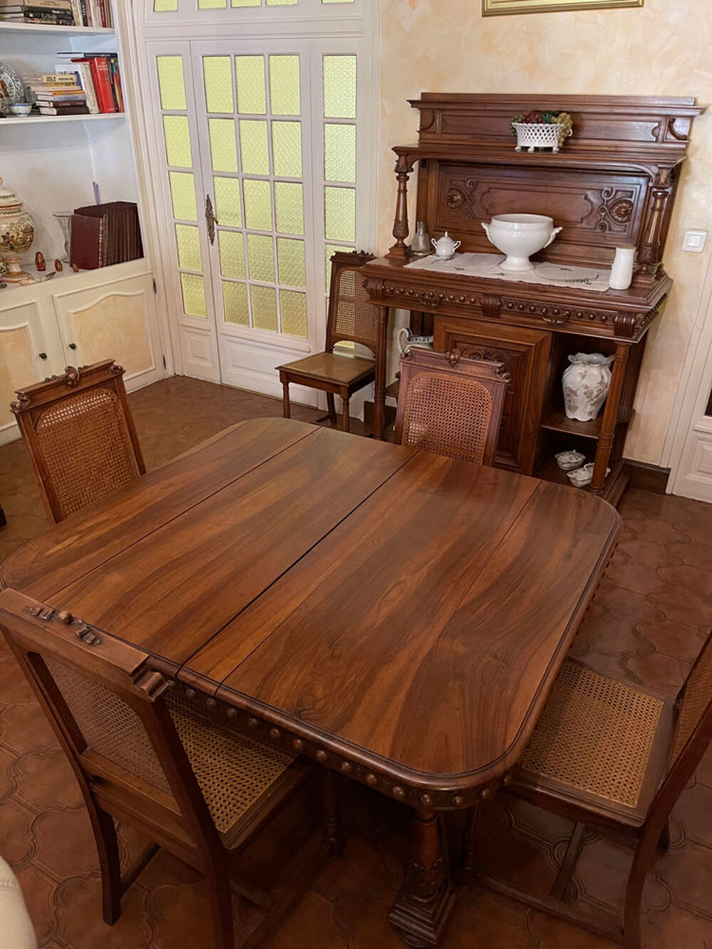 Salle &agrave; manger ancienne en parfait &eacute;tat 3 pi&egrave;ces Meubles