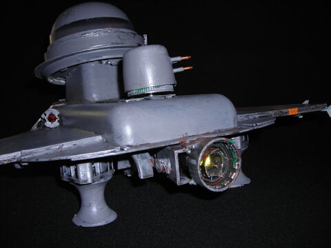 Escorteur spacial : SPACIAL ESCORTOR  LN 35 
13 Lens (62)