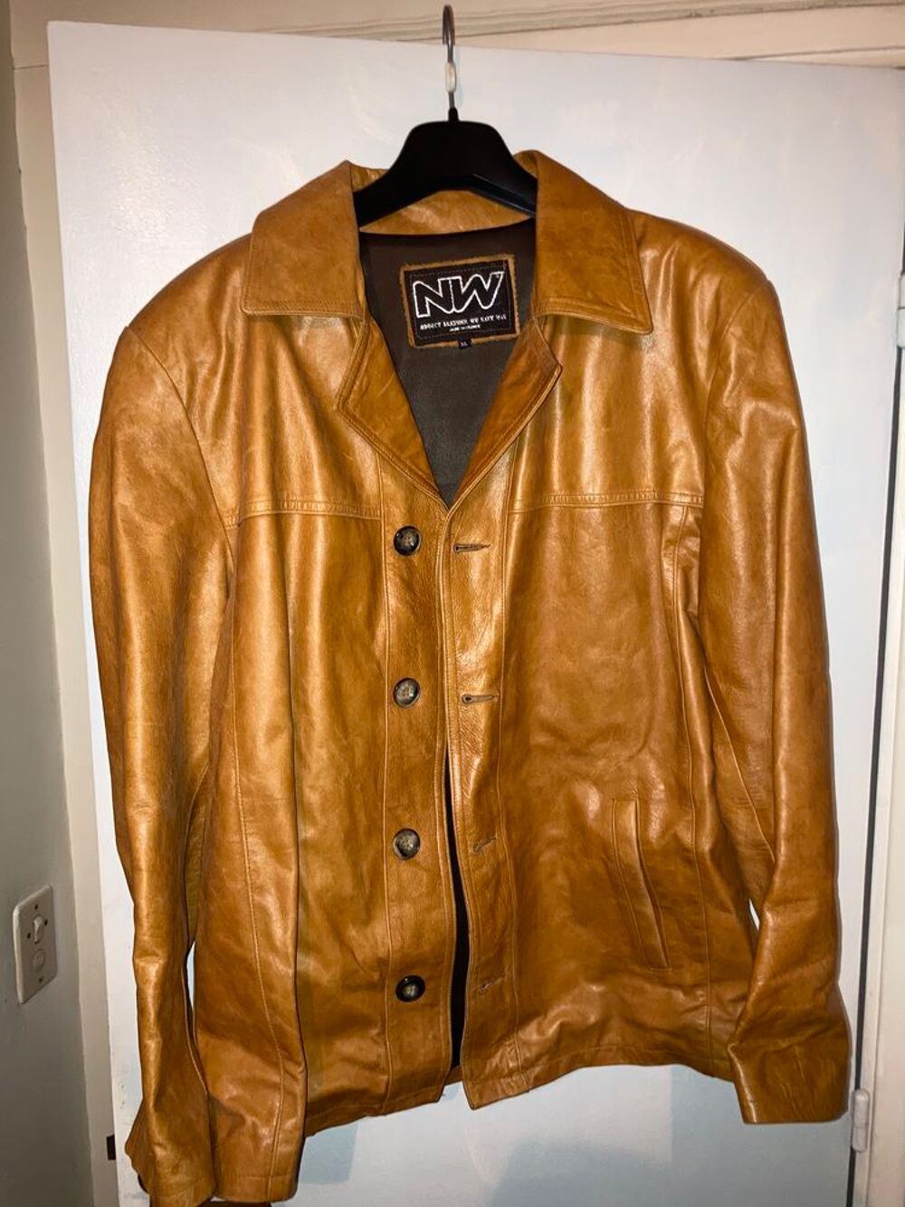 VESTE CUIR BEIGE CLAIR TBE Vêtements