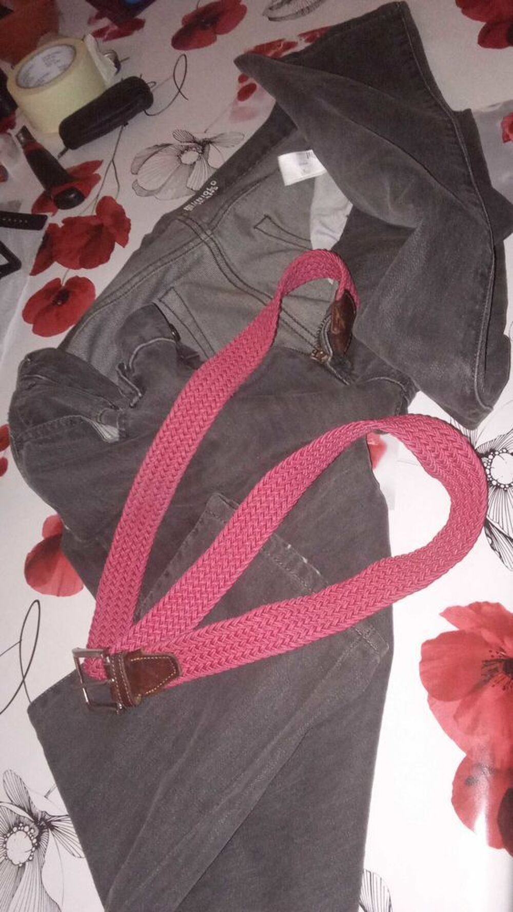 Jeans bon &eacute;tat Vêtements