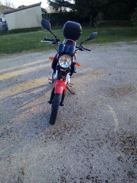 Moto YAMAHA 2013 occasion Monclar-de-Quercy 82230