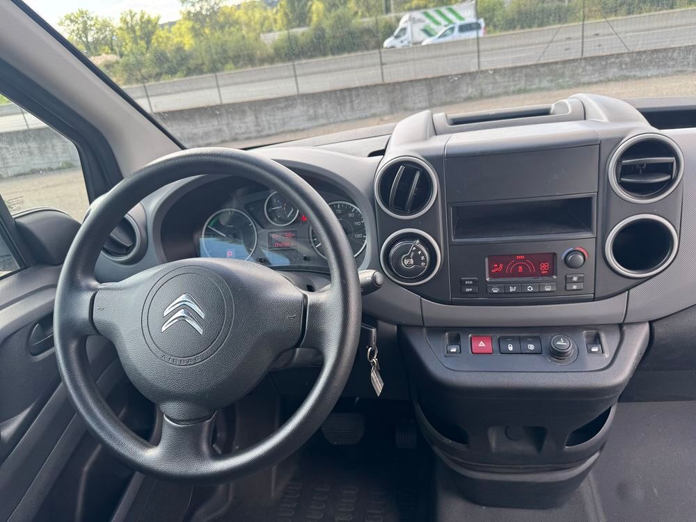 Berlingo BERLINGO FOURGON ELECTRIC M CONFORT AVEC BATTERIE 2017 occasion 69360 Ternay