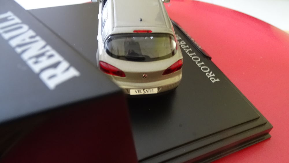 S38 Miniature RENAULT VELSATIS PROTOTYPE B 73 ?WDA Edition Jeux / jouets