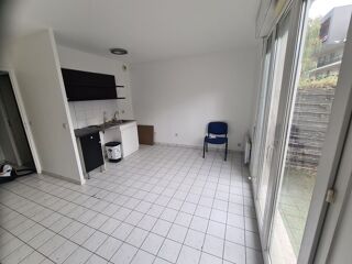  Appartement à louer 1 pièce 23 m² Évry